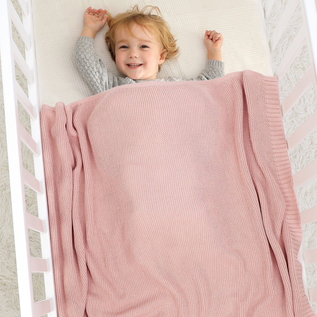 Pink knit Blanket